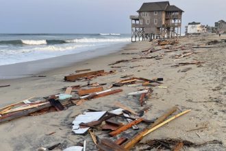 Transforming Sand into Rock: A Revolutionary Approach to Combat Coastal Erosion!