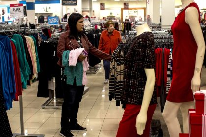 Apparel Sales Plummet to a Decade Low: Discover the Surprising Reasons Behind the Decline!