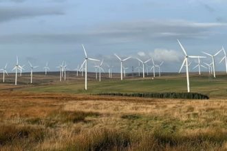 Windfall for the Future: Hong Kong Investor Acquires UK Wind Farms for £350 Million!