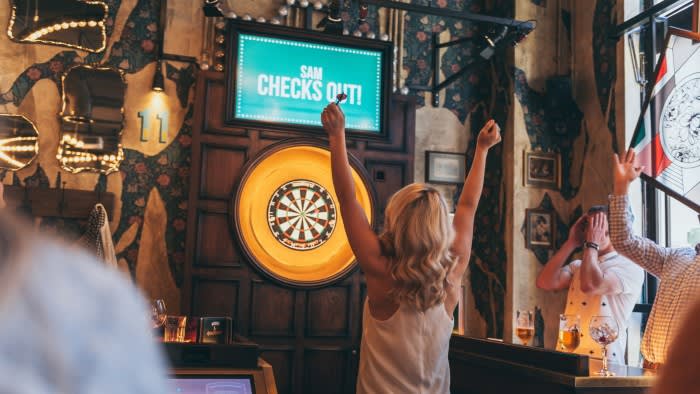 Swinging into Fun: How Axe-Throwing and Mini-Golf Bars are Transforming the UK Hospitality Scene!