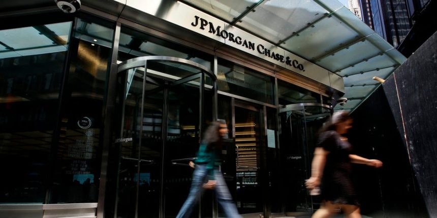 Inside JPMorgan’s Bold Move: What Their Private-Equity Recruiting Ban Means for Junior Bankers and the Industry