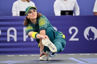 Aussie Olympian ‘Raygun’ Goes Viral with Epic Moves – Now She’s Standing Strong!