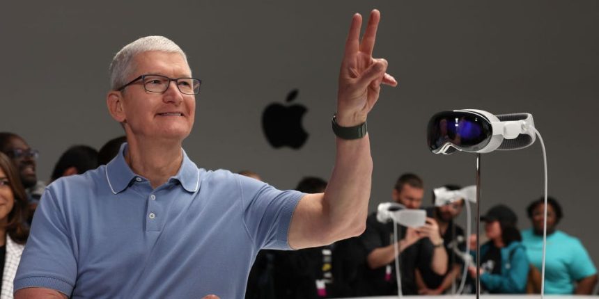 Unleashing Potential: What’s Holding Apple’s Vision Pro Back?