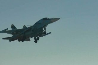 Ukraine’s Daring Defense:  Million Su-34 Bomber Shot Down Within Russian Borders!