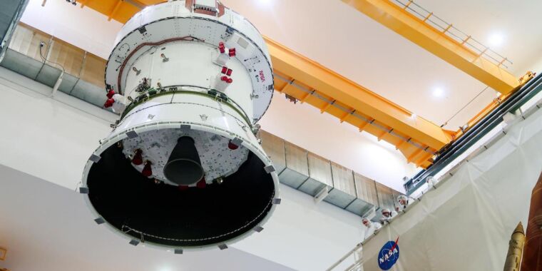 NASA Seeks Answers on Orion Heat Shield Challenges Ahead of Artemis II Rocket Stacking!