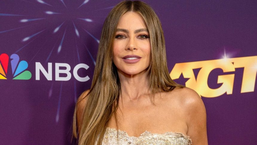 Sofia Vergara Revels in the Joys of Summer and a New Romance with Justin Saliman!