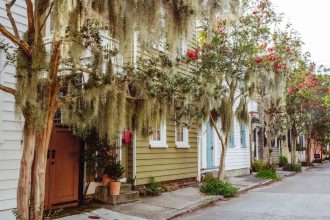 Discover Your Dream Retirement: The Top 8 Hidden Gems in South Carolina!