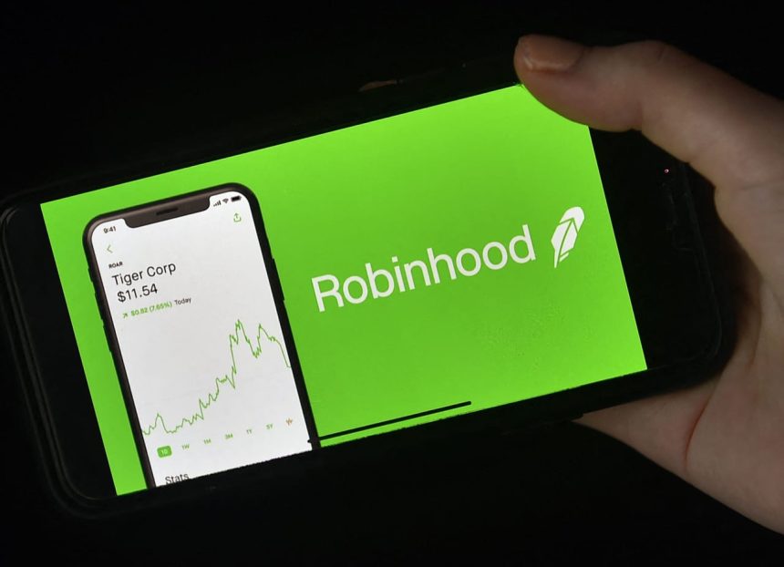 Unlocking Opportunity: How Robinhood Can Capture a Bigger Slice of the  Trillion Investable Asset Market