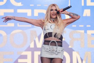 Kesha to Revamp ‘Tik Tok’ with Bold New Lyrics: Goodbye P Diddy!