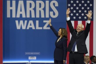 Harris Unveils Her Dynamic Running Mate ‘Coach Walz’ at an Electrifying Philly Rally!