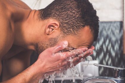 10 Common Face-Washing Mistakes Dermatologists Say You Might Be Making!