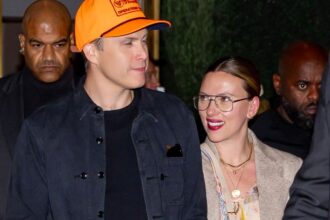 Scarlett Johansson Rocks Fall’s Most Unexpected Footwear Trend!