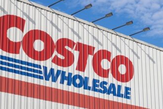 Unlock the Secrets of Costco: 7 Insider Tips from a 19-Year Veteran!